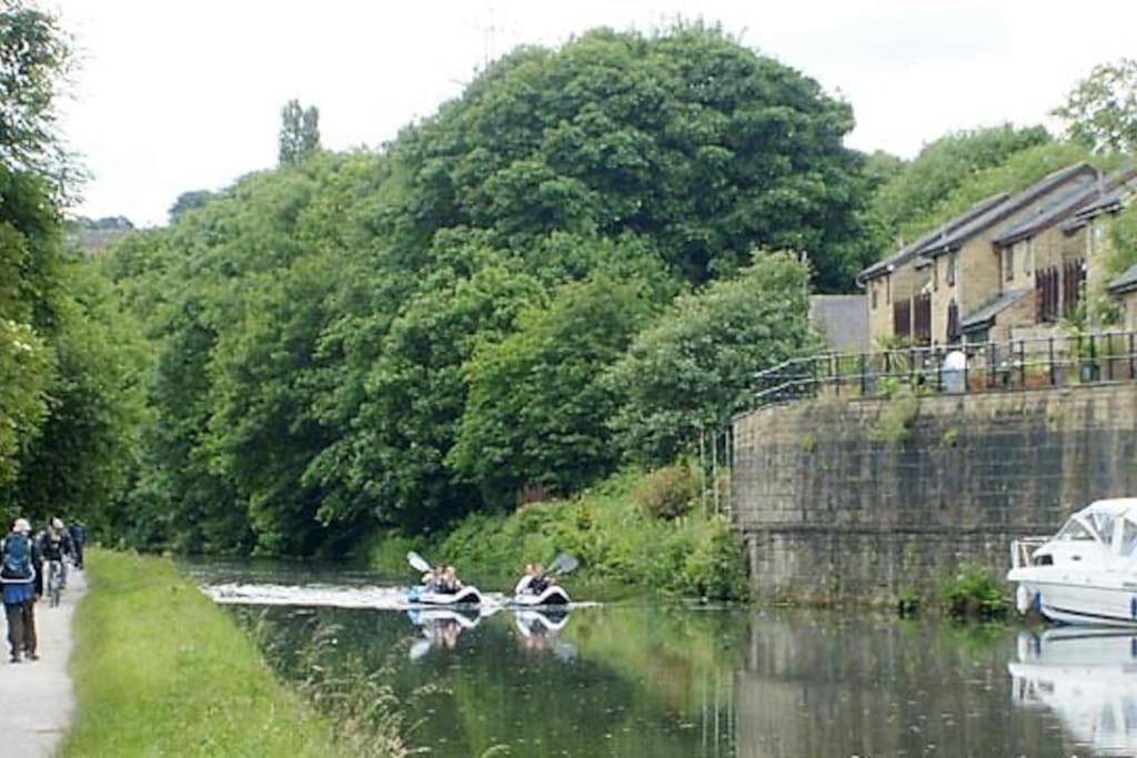 -F5Gh- For Relaxed & Cosy Stay, Free Parking, Wifi Leeds  Exterior foto